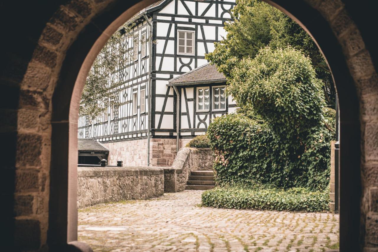 Hotel Neumuehle & 5*